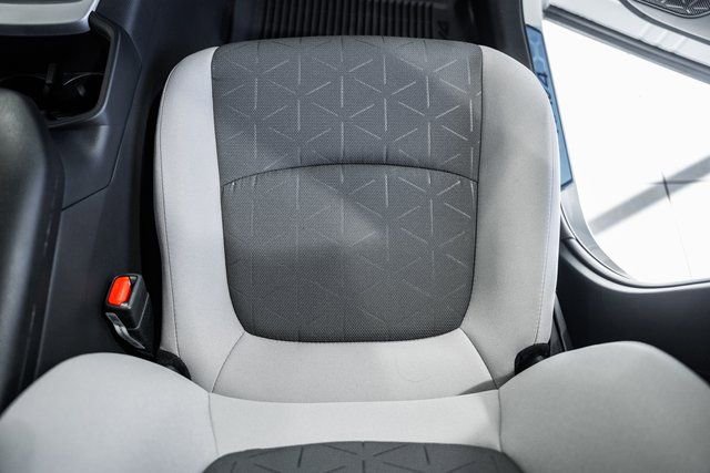 New 2025 Toyota RAV4 XLE image 30