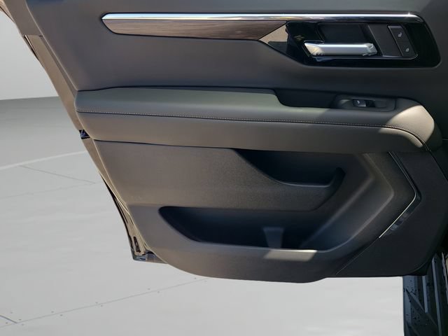 New 2026 Chevrolet Suburban LS w/ LPO, Dark Essentials Package RWD image 17