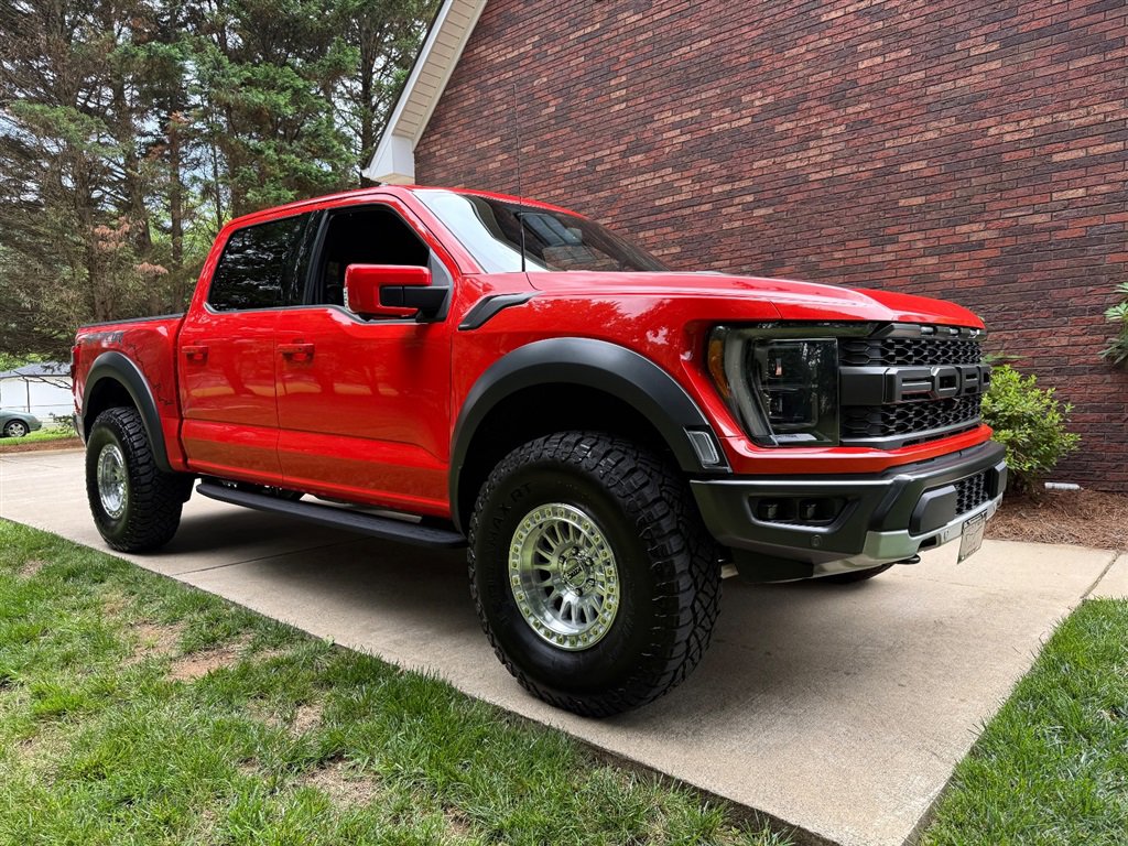 Used 2022 Ford F150 Raptor w/ Raptor 37 Performance Package AWD/4WD image 33