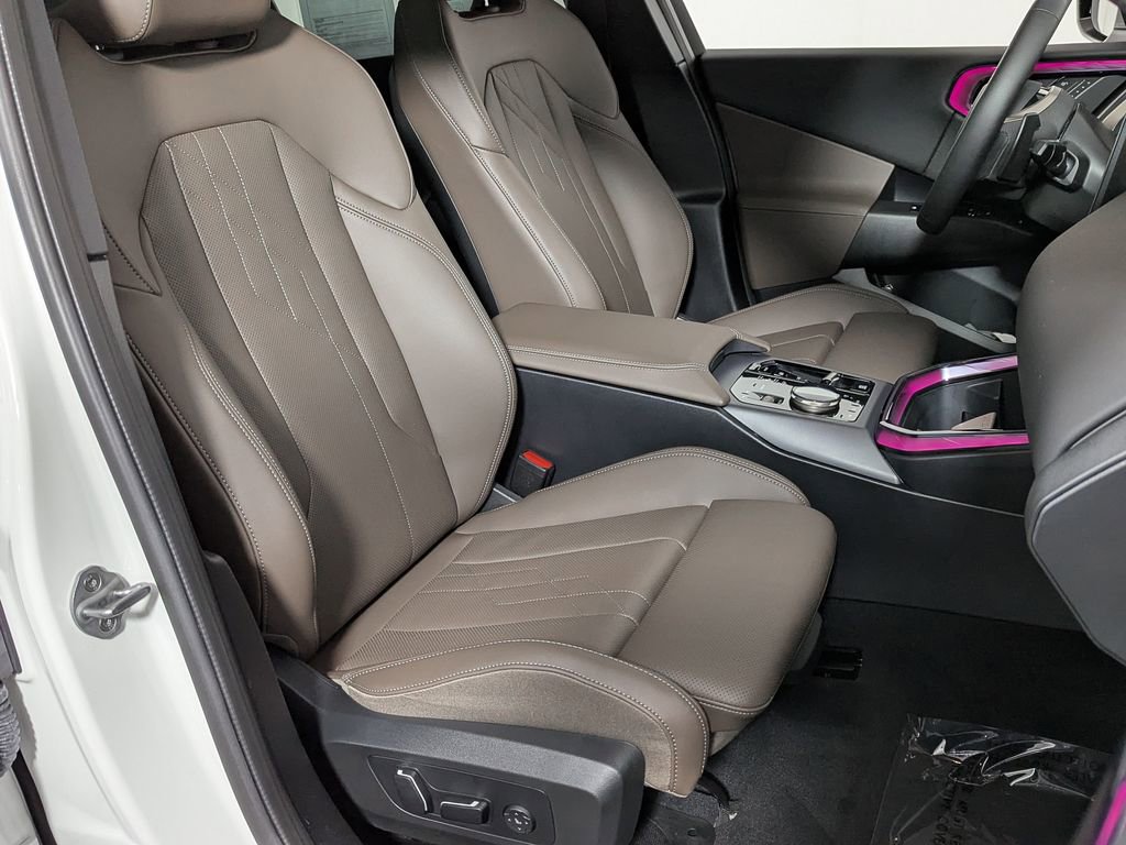 Used 2025 BMW X3 xDrive30i w/ Convenience Package image 25