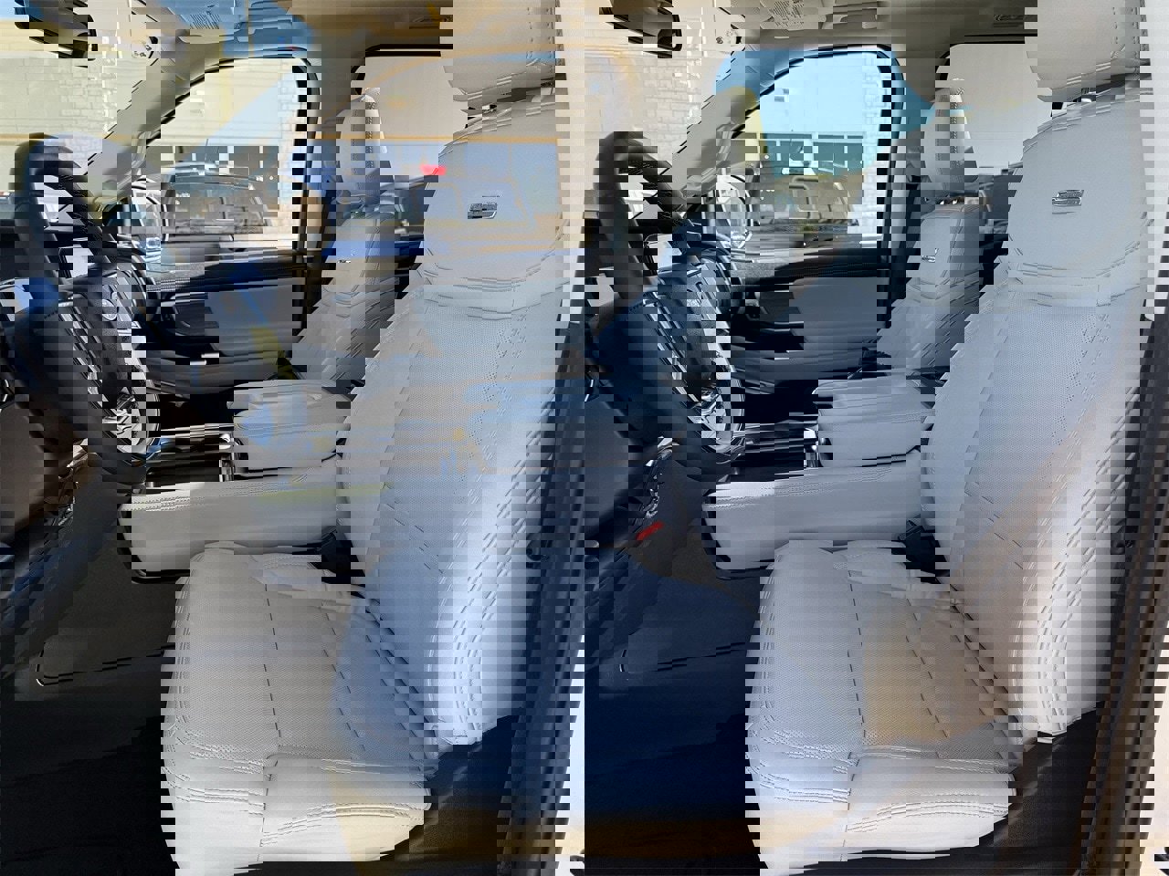 Certified 2025 Ford Expedition Platinum w/ Driver's Package image 23