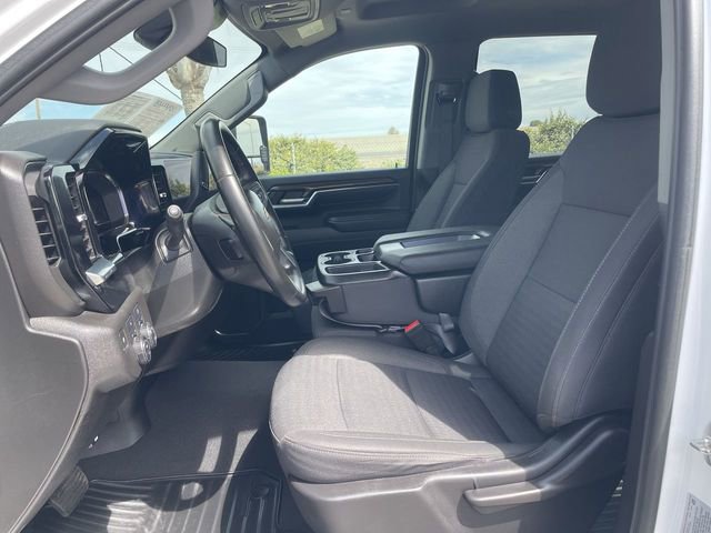 Used 2024 Chevrolet Silverado 2500 LT AWD/4WD image 18