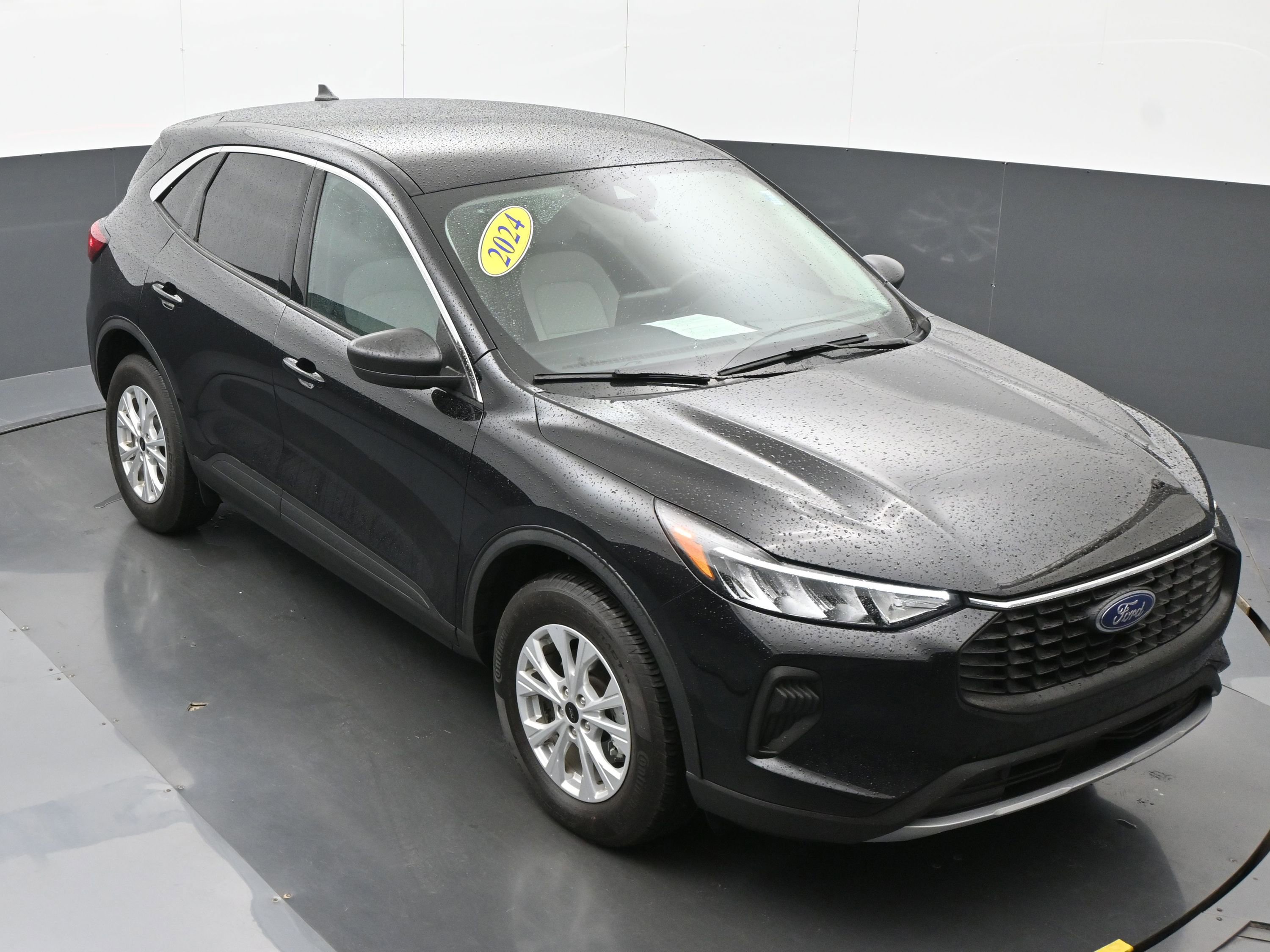 Used 2024 Ford Escape Active AWD/4WD image 33