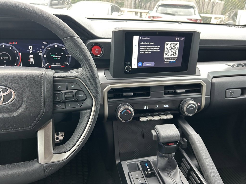 Used 2025 Toyota Tacoma TRD Sport image 18