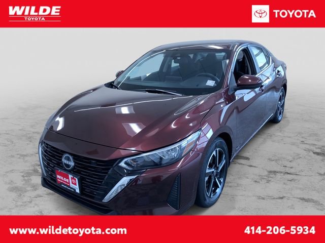 Used 2025 Nissan Sentra SV FWD image 1