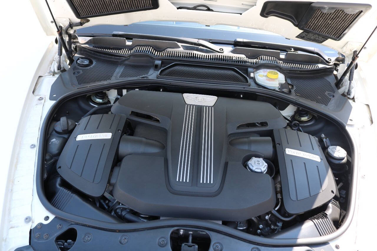 Used 2015 Bentley Flying Spur V8 AWD/4WD image 73