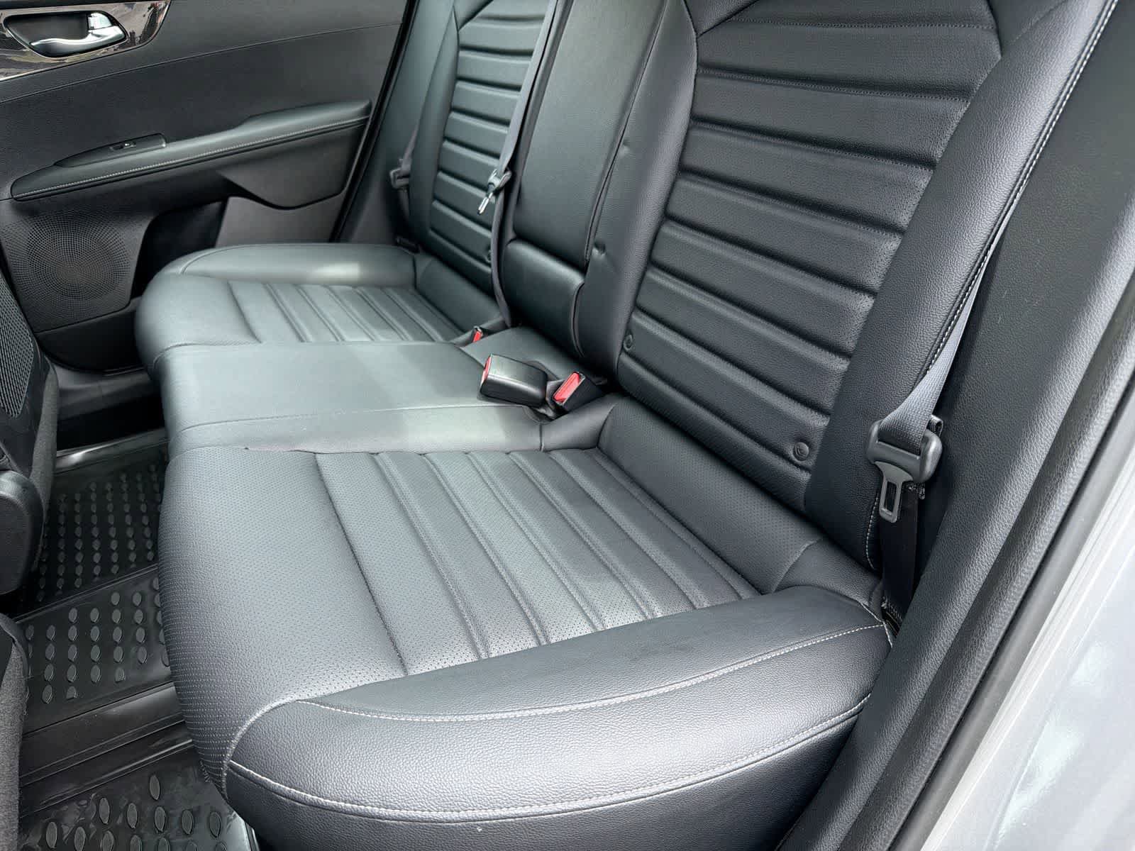 Used 2023 Kia Forte GT-Line w/ GT-Line Premium Package FWD image 21