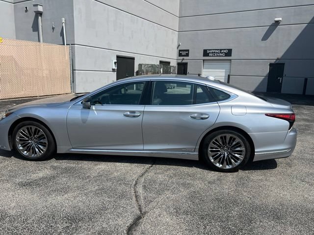 Used 2021 Lexus LS 500h AWD image 6