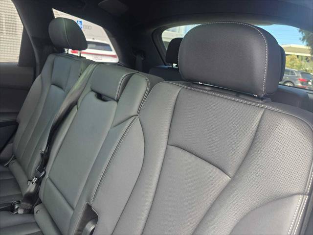 Used 2025 Audi Q7 3.0T Premium Plus AWD/4WD image 19