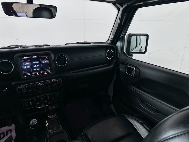 Used 2023 Jeep Wrangler Unlimited Sahara w/ Cold Weather Group image 24