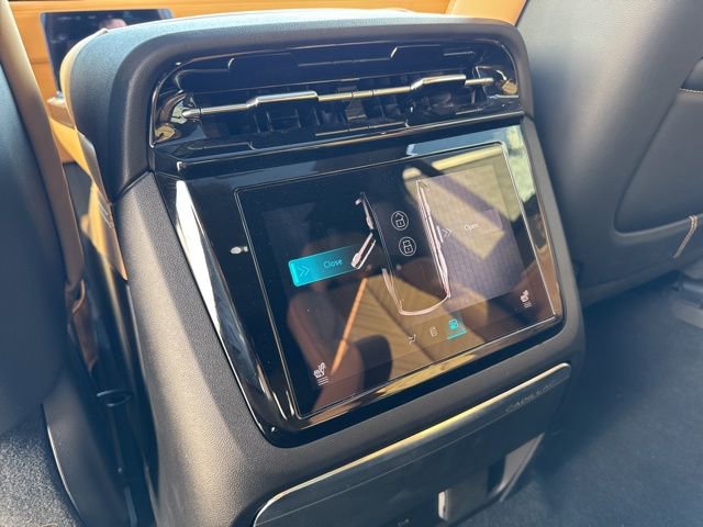 Used 2025 Cadillac Escalade IQ Sport 2 image 9