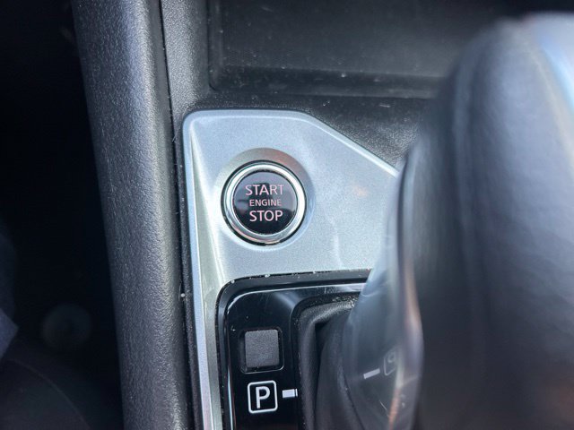Used 2025 Nissan Altima 2.5 SV FWD image 15