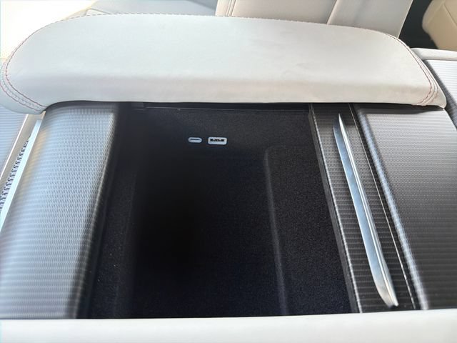New 2026 Jeep Grand Wagoneer Summit AWD/4WD image 29