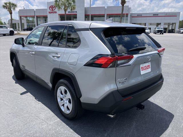 Certified 2025 Toyota RAV4 LE FWD image 3
