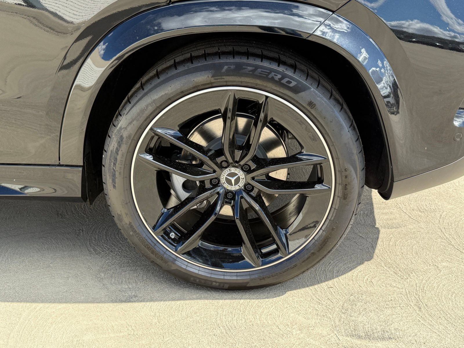 New 2026 Mercedes-Benz GLE 580 4MATIC image 15