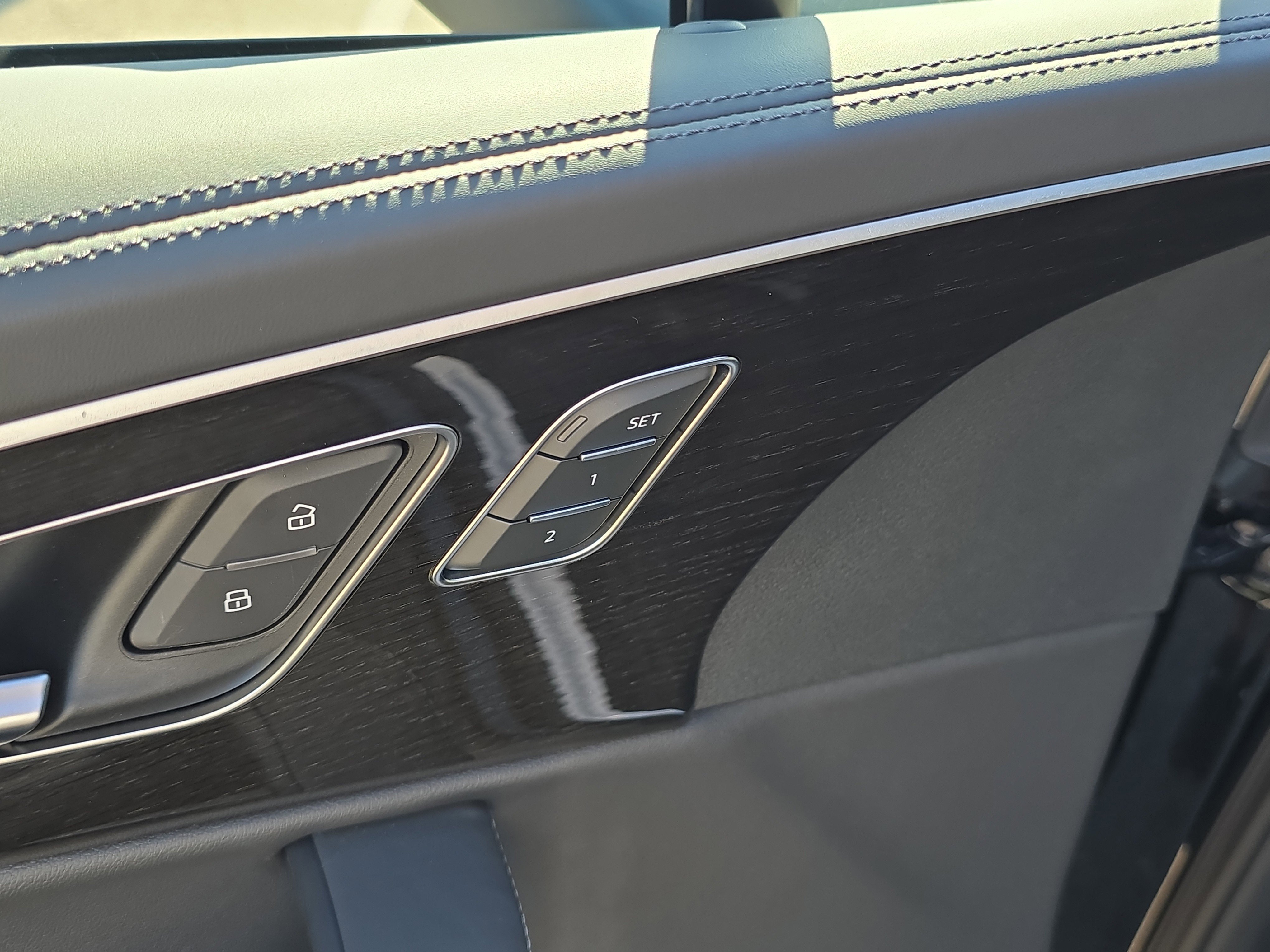 New 2025 Audi Q7 3.0T Prestige image 18