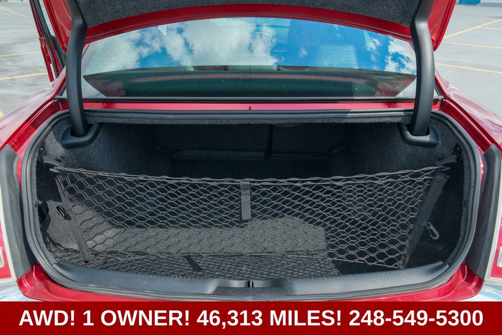 Used 2014 Chrysler 300 AWD w/ Driver Convenience Group image 5