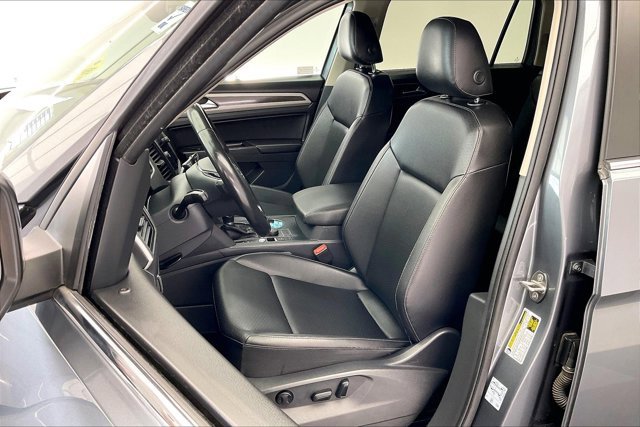 Used 2019 Volkswagen Atlas SE w/ Towing Package image 17