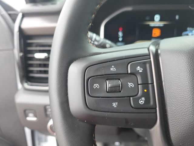 Used 2025 GMC Sierra 2500 AT4 w/ Technology Package image 23