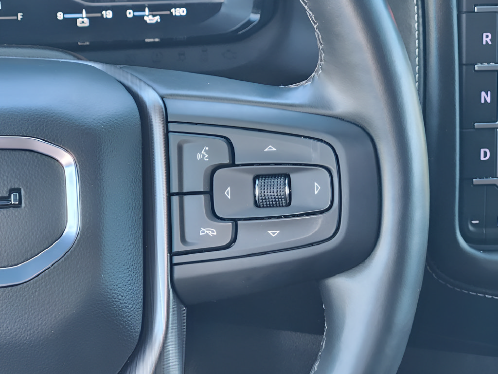 Used 2024 GMC Yukon XL Denali Ultimate AWD/4WD image 28