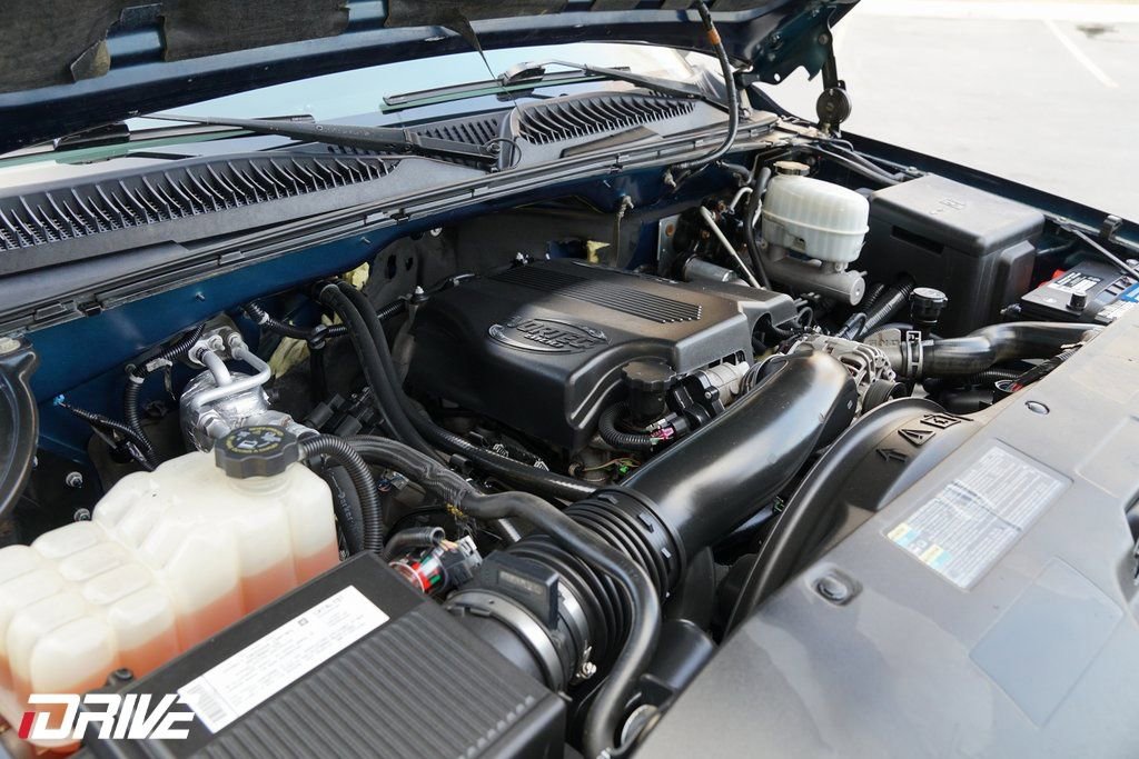 Used 2007 GMC Sierra 3500 SLT w/ Skid Plate Package image 41