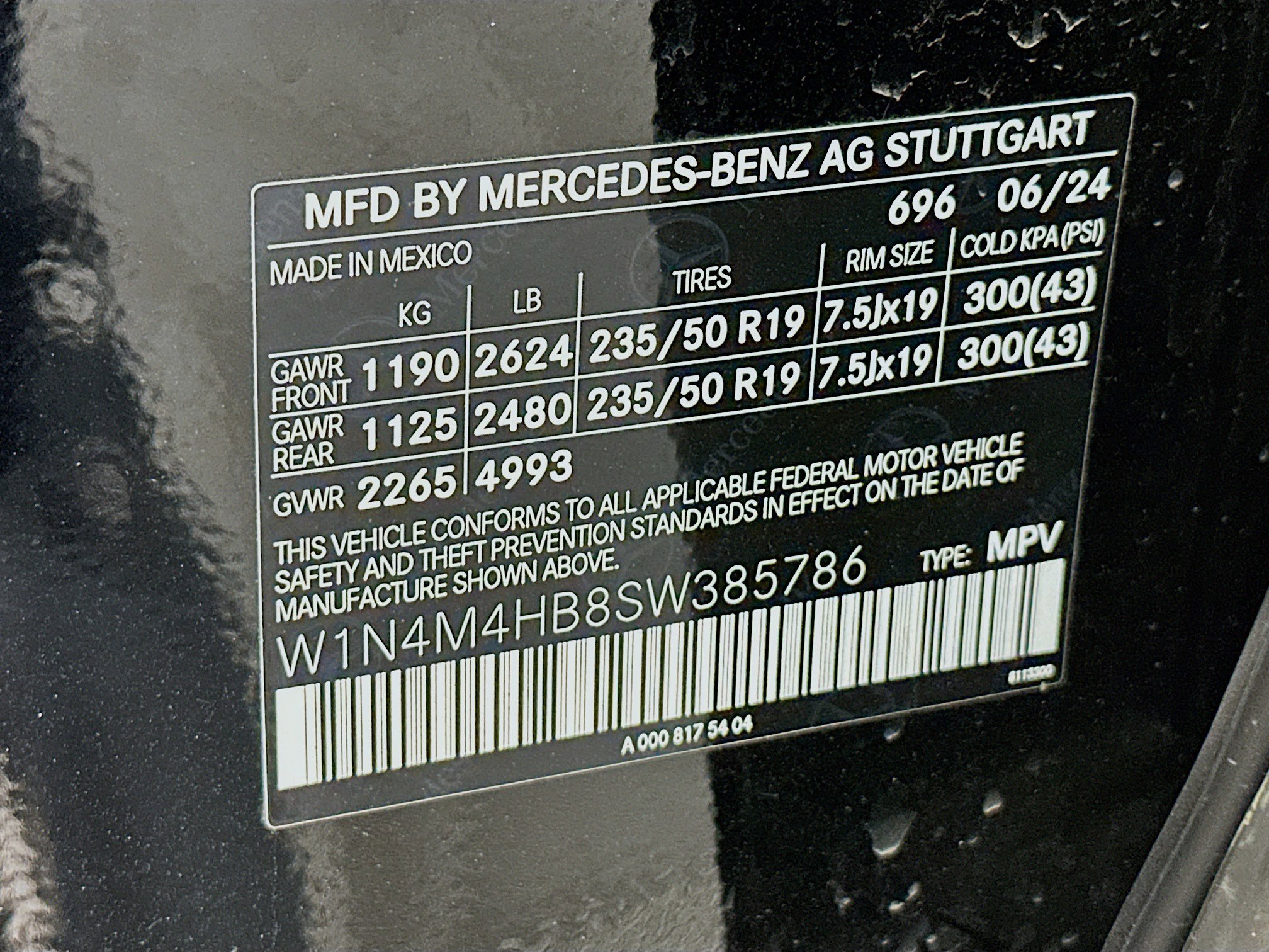 Used 2025 Mercedes-Benz GLB 250 4MATIC image 12