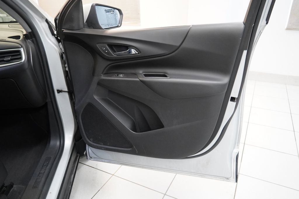Used 2019 Chevrolet Equinox LT image 25