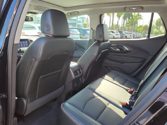 Used 2024 GMC Terrain AT4 w/ Tech Package AWD/4WD image 11