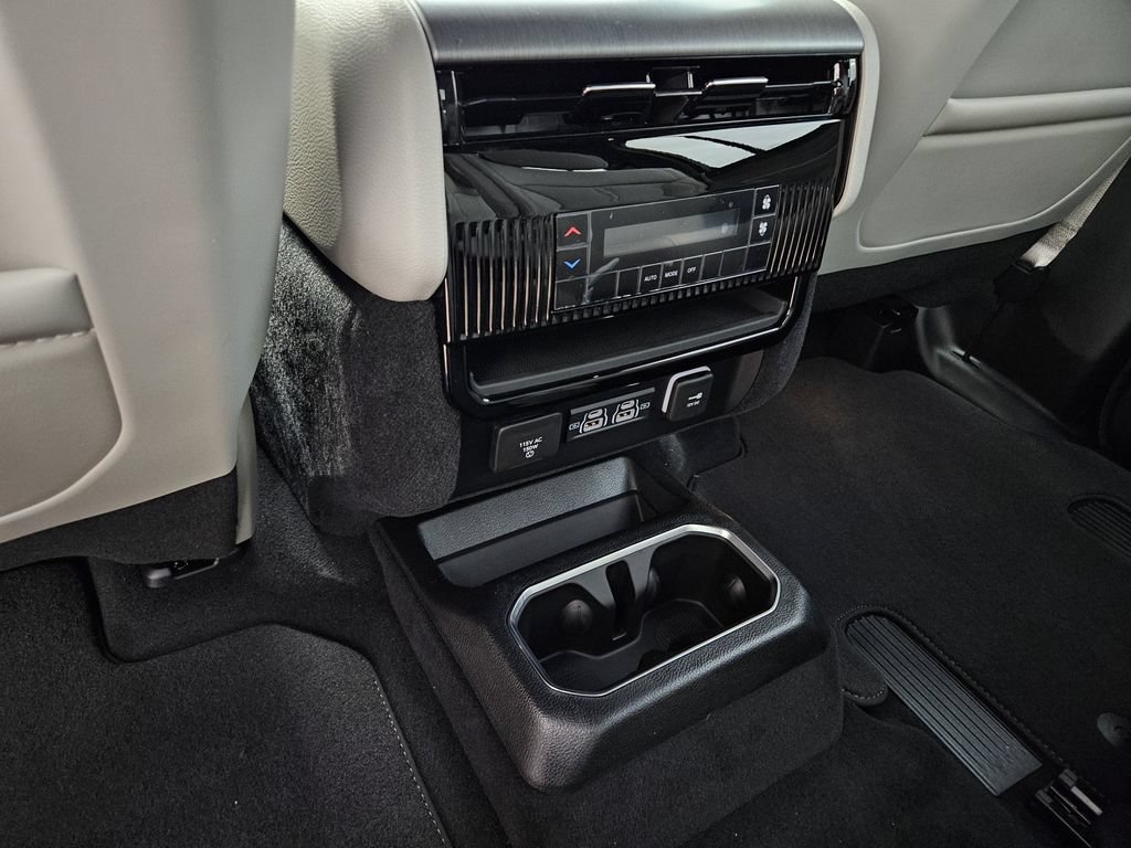 New 2026 Jeep Grand Wagoneer 2WD w/ Premium Group I image 11
