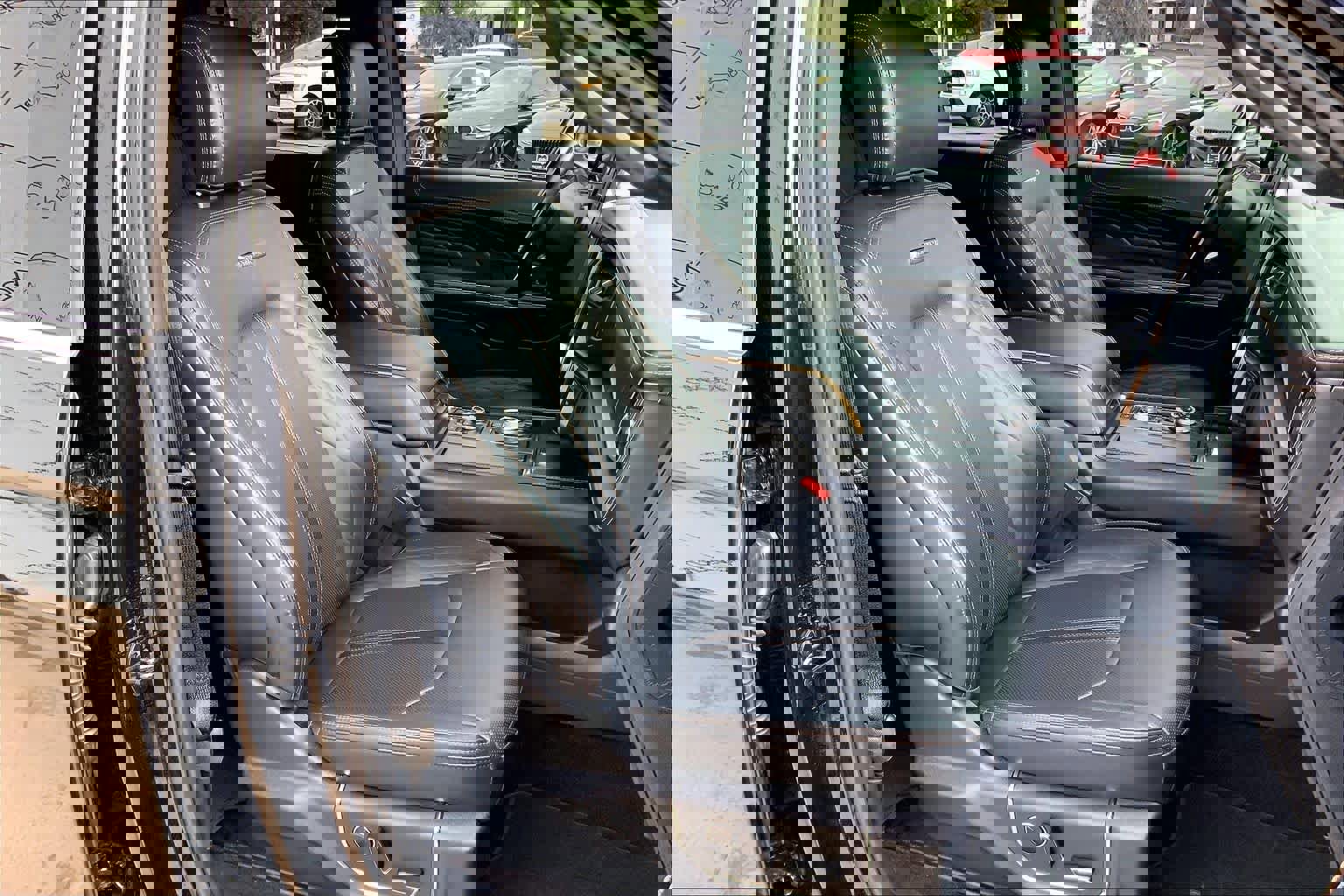 Used 2023 Ford Expedition Platinum AWD/4WD image 9