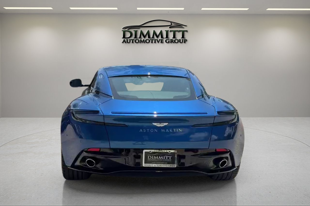 Used 2024 Aston Martin DB12 Coupe RWD image 7