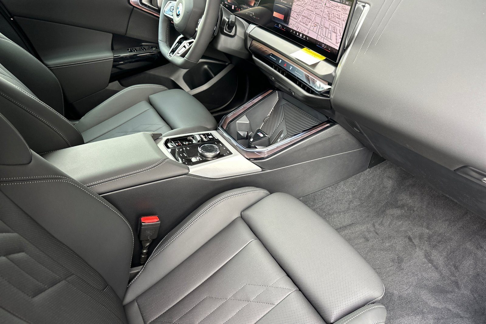 New 2026 BMW X3 xDrive30i w/ M Sport Package AWD/4WD image 15