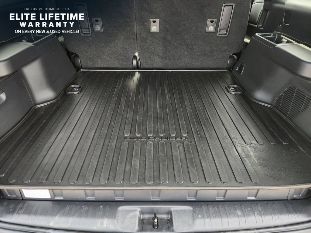 Used 2025 Toyota Land Cruiser AWD/4WD image 35