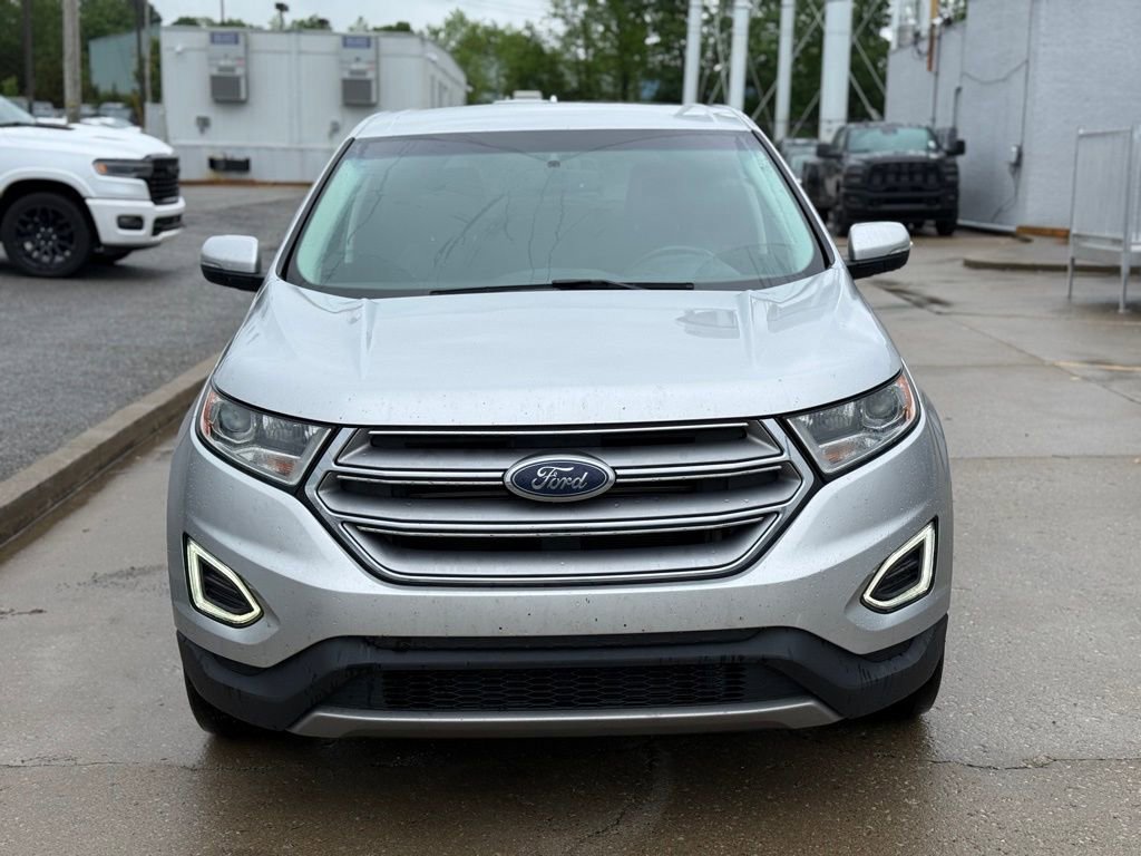 Used 2016 Ford Edge SEL w/ Equipment Group 201A AWD/4WD image 3