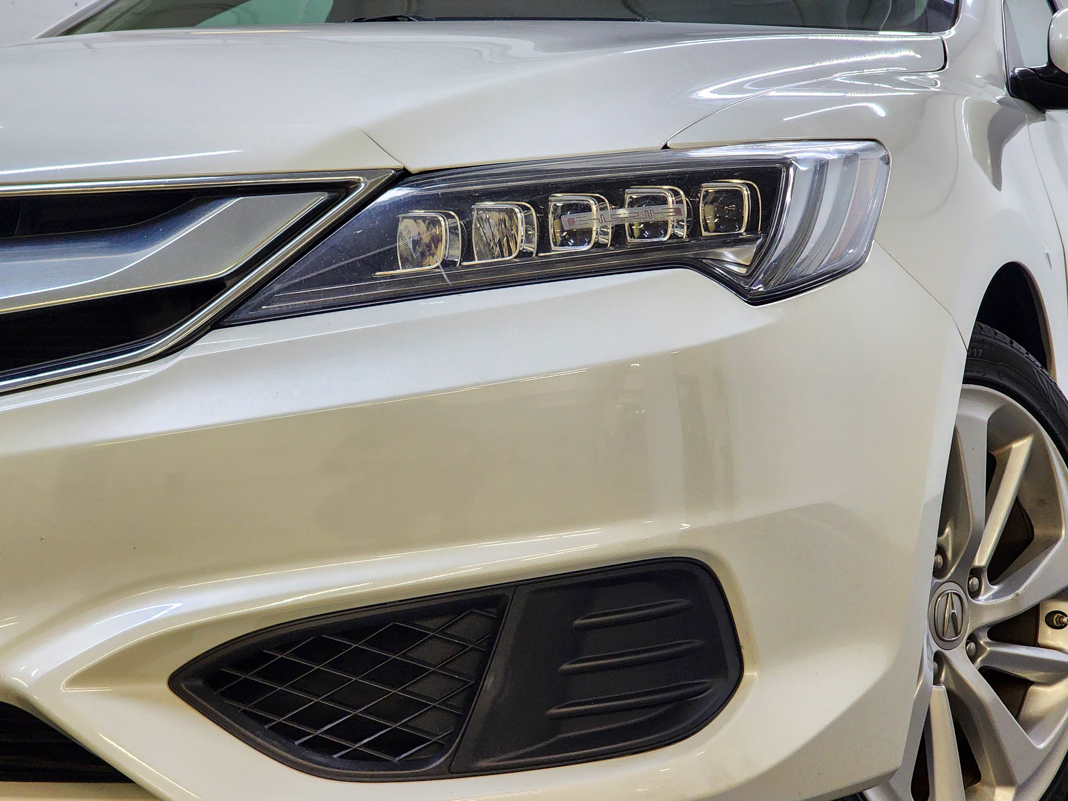 Used 2018 Acura ILX w/ Premium Package image 13