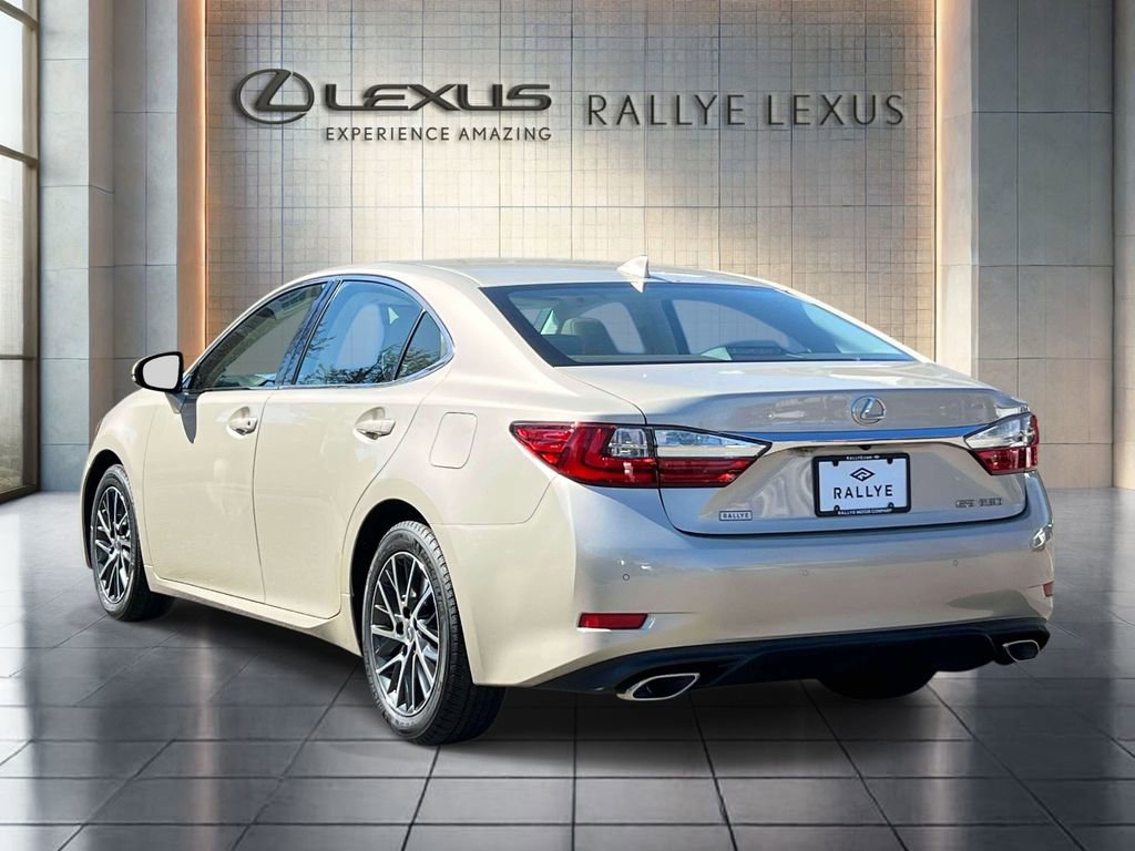 Used 2017 Lexus ES 350 w/ Navigation System Package image 5