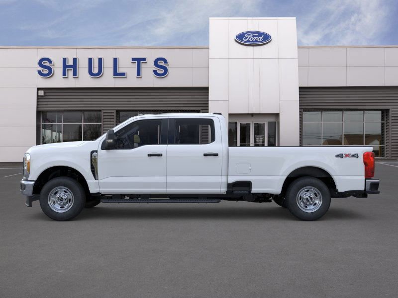 New 2026 Ford F250 4x4 Crew Cab Super Duty image 3