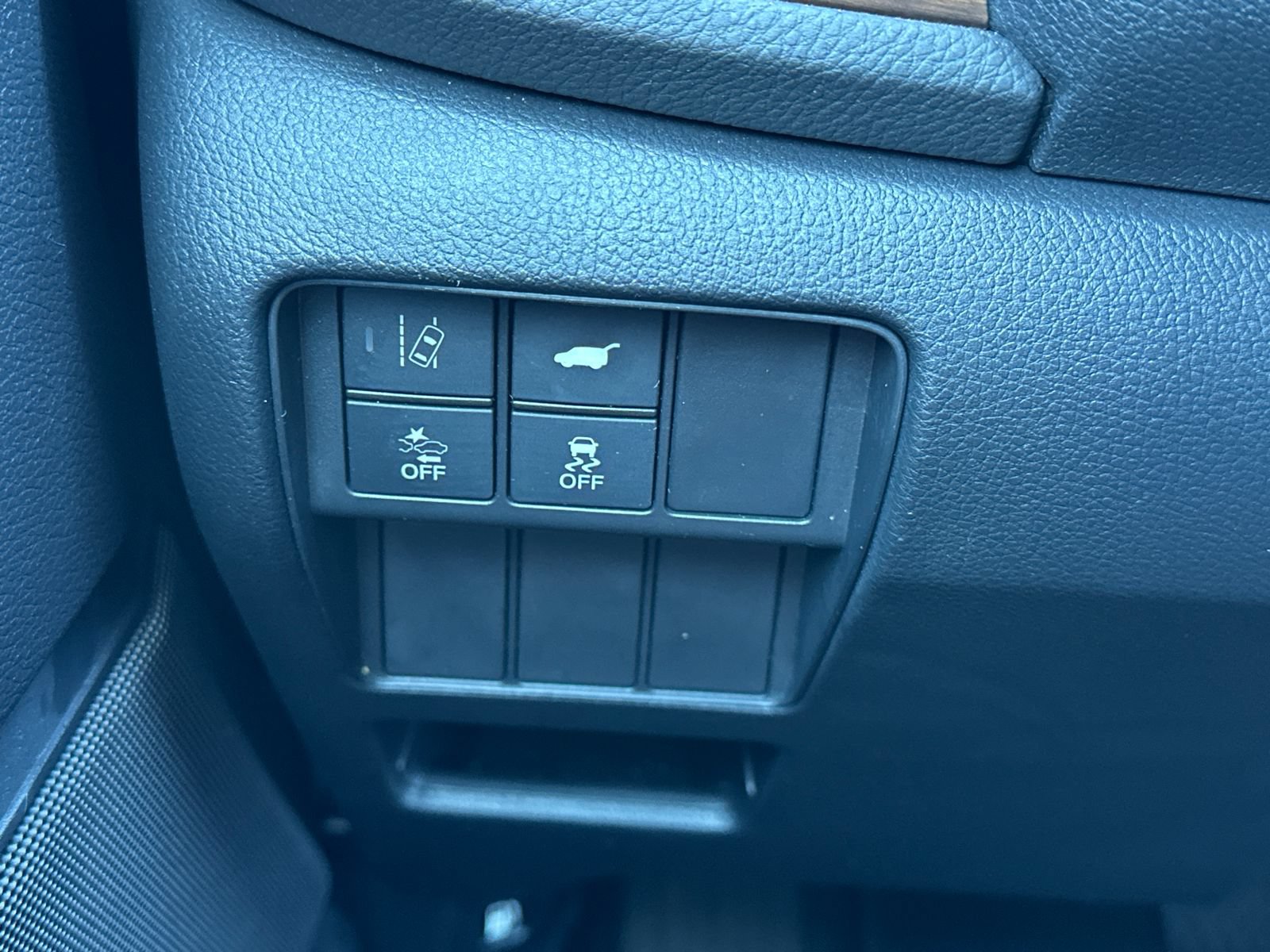 Used 2017 Honda CR-V Touring image 31