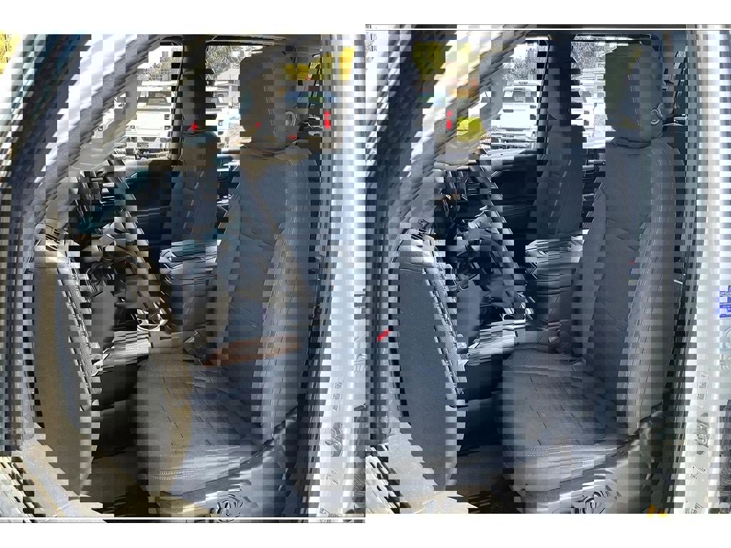 Used 2022 Chevrolet Silverado 1500 LT Trail Boss w/ Safety Package image 26