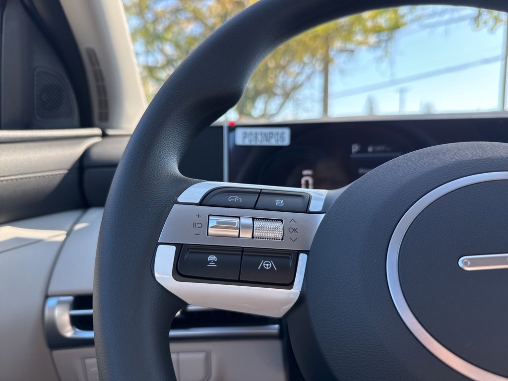 New 2026 Hyundai Tucson SEL image 32