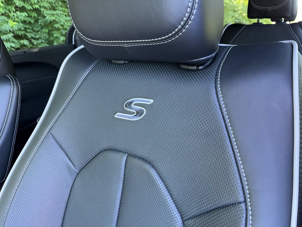 New 2027 Chrysler Pacifica Limited FWD image 27
