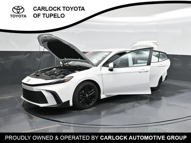 Used 2026 Toyota Camry SE FWD image 52
