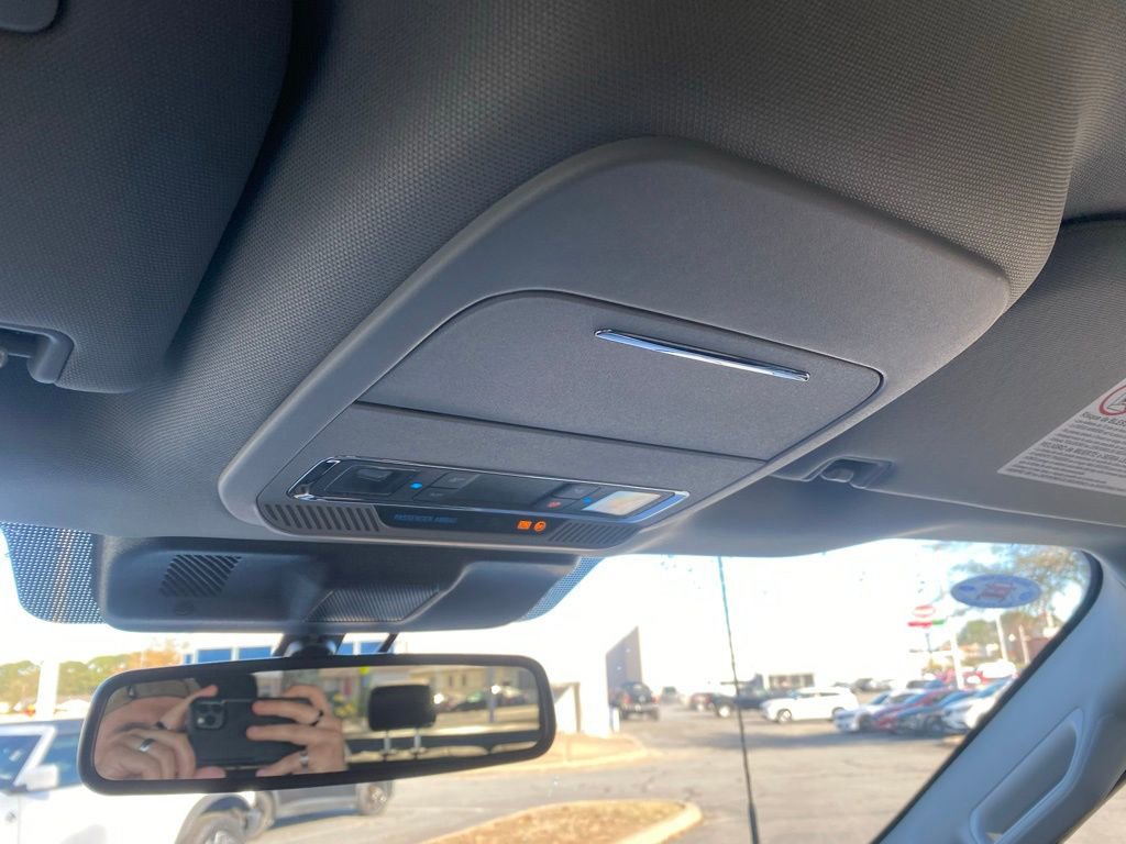 New 2026 Ford F250 Lariat image 26