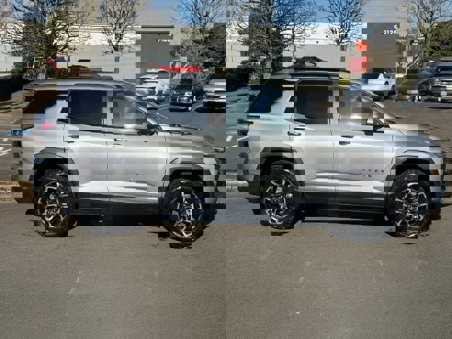 New 2026 Chevrolet Equinox ACTIV w/ Convenience Package III image 8