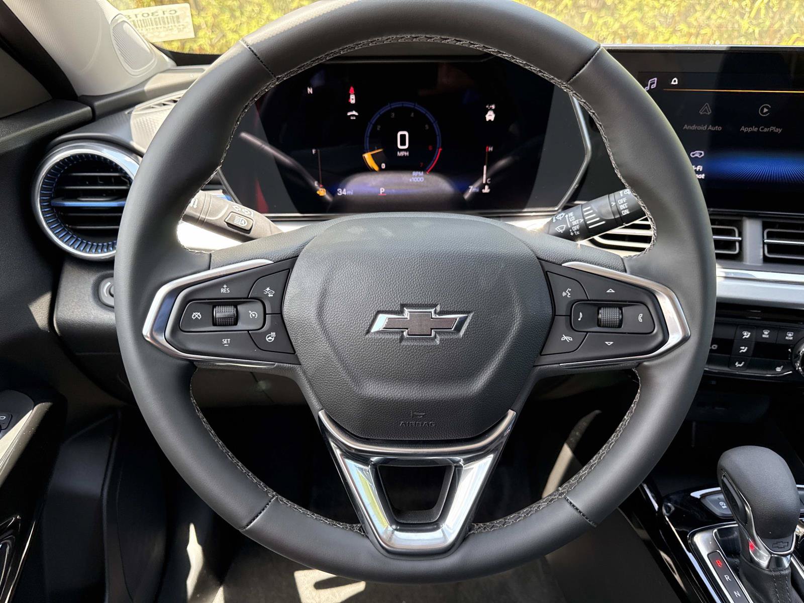 New 2026 Chevrolet Trax LT w/ Driver Confidence Package FWD image 14