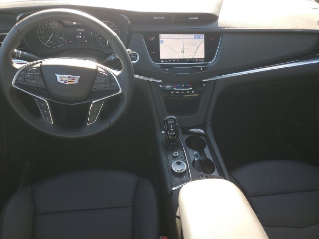 Certified 2024 Cadillac XT5 Premium Luxury w/ LPO, Floor Liner Package AWD/4WD image 29