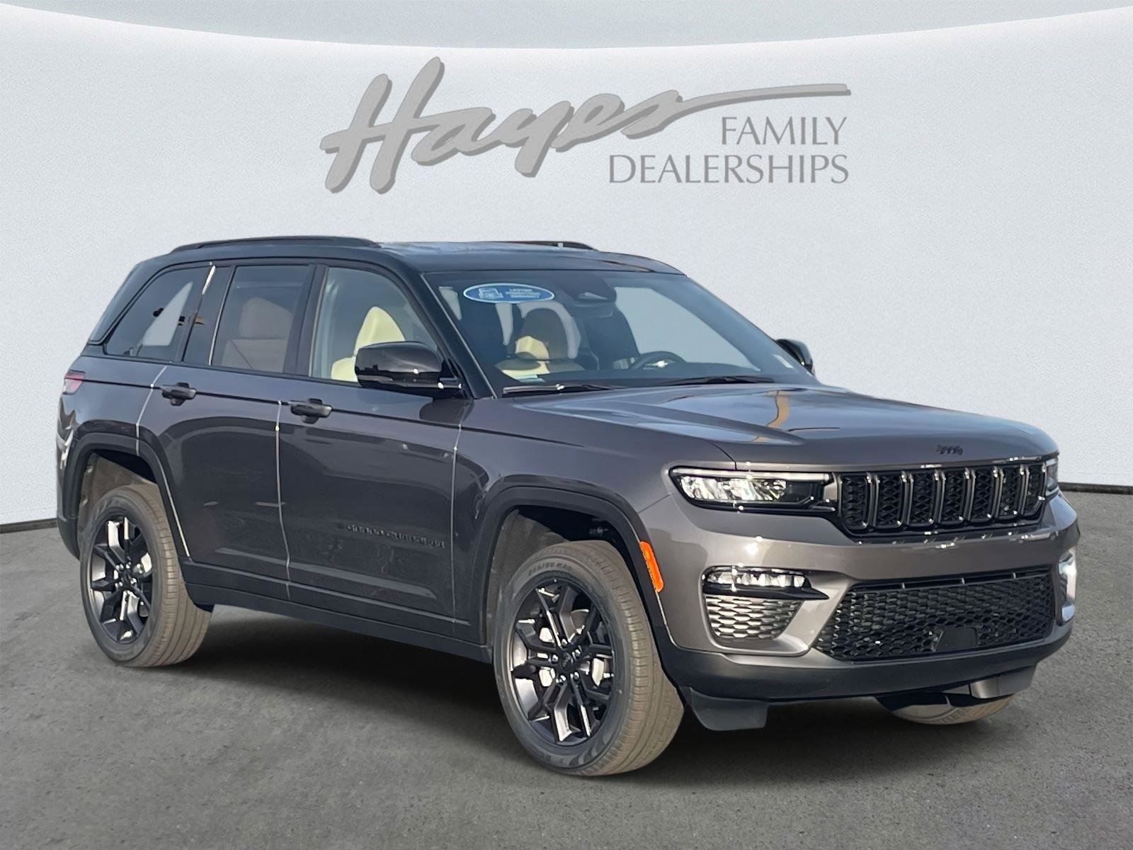 New 2025 Jeep Grand Cherokee Limited image 26