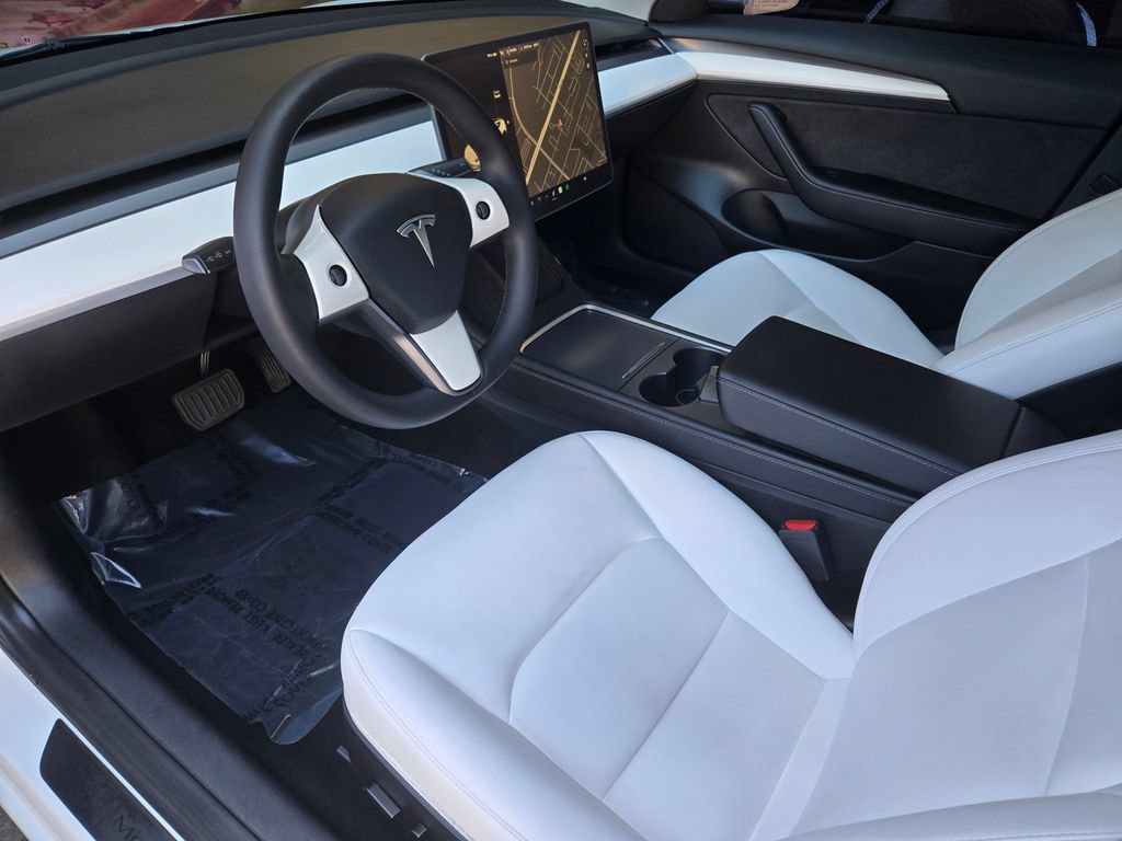 Used 2023 Tesla Model 3 Standard Range RWD image 10