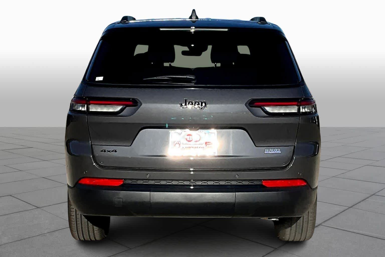 New 2025 Jeep Grand Cherokee L Limited AWD/4WD image 5
