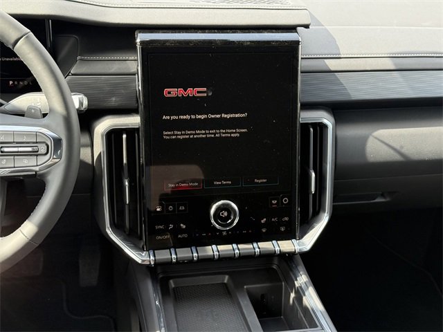 New 2026 GMC Acadia Elevation image 17